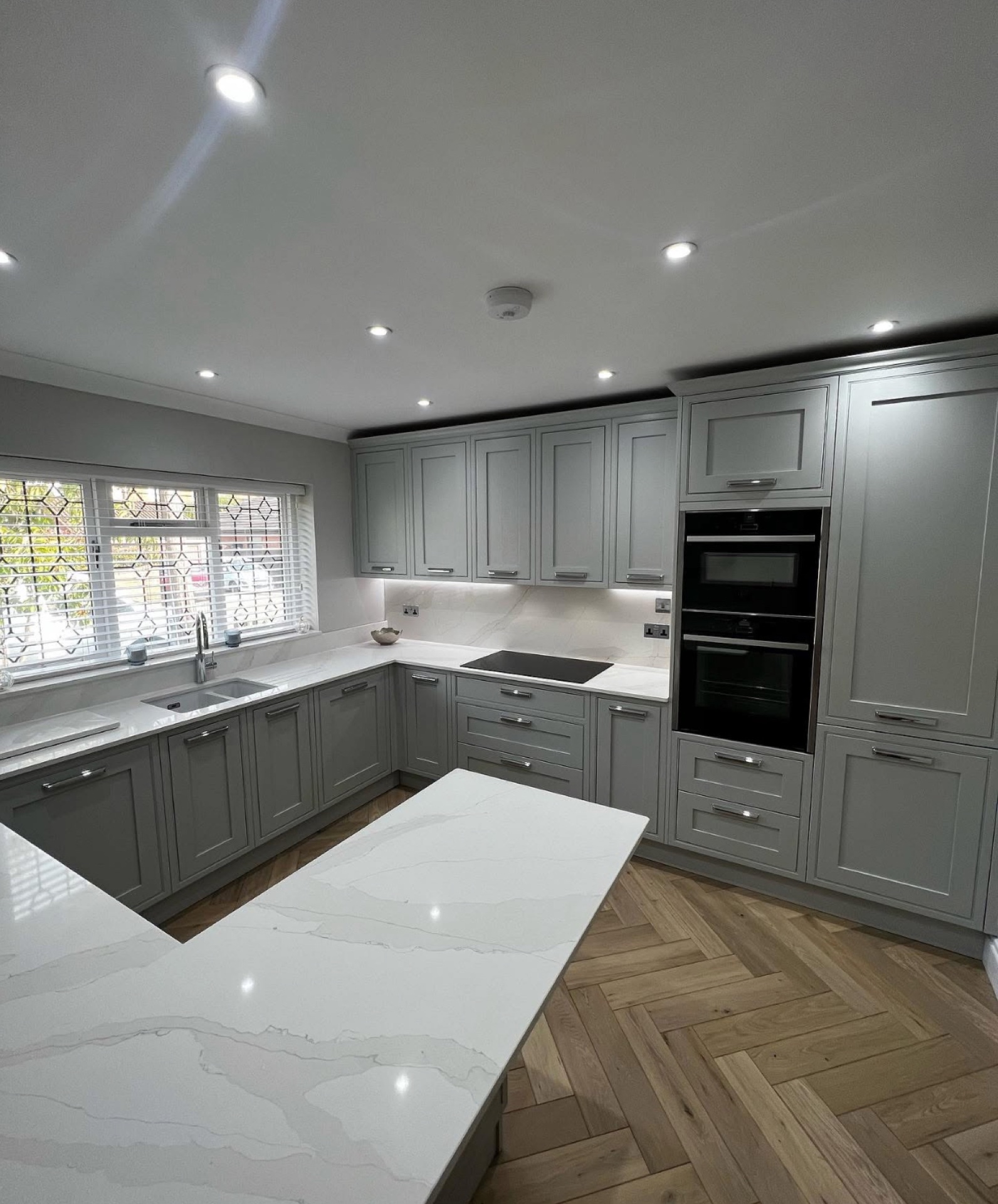 Modern Kitchen Installation